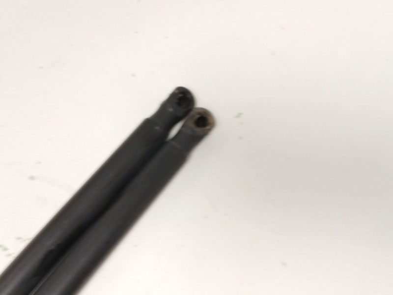 Recambio de amortiguadores maletero / porton para volkswagen t-roc (a11, d11) 1.6 tdi referencia OEM IAM 2GA827550A 0803360620N 