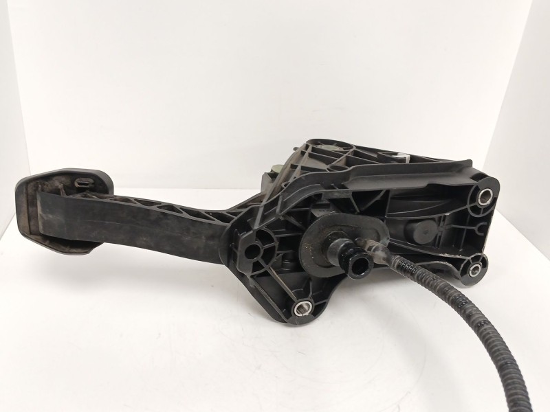 Recambio de pedal embrague para volkswagen t-roc (a11, d11) 1.6 tdi referencia OEM IAM 5Q1721059GH 5Q0927810A 