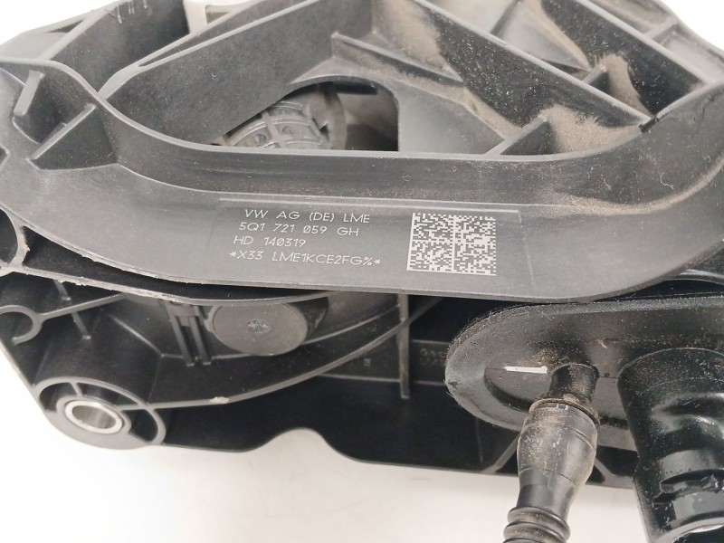 Recambio de pedal embrague para volkswagen t-roc (a11, d11) 1.6 tdi referencia OEM IAM 5Q1721059GH 5Q0927810A 