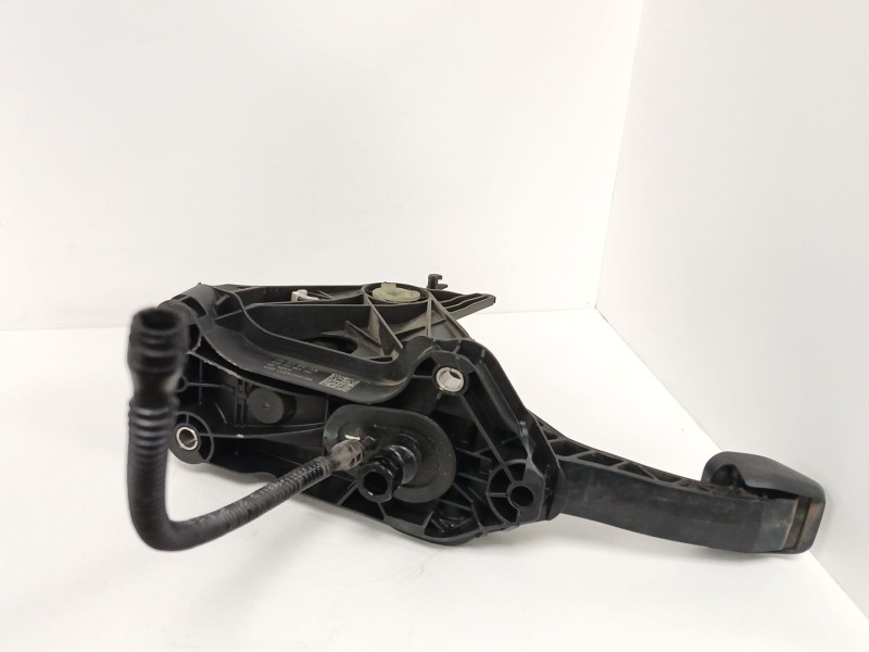 Recambio de pedal embrague para volkswagen t-roc (a11, d11) 1.6 tdi referencia OEM IAM 5Q1721059GH 5Q0927810A 