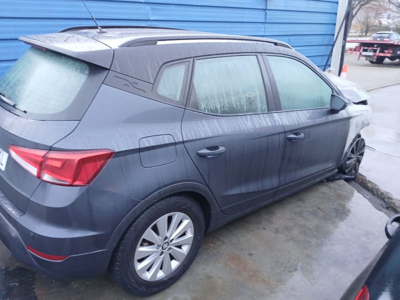 seat arona (kj7, kjp) del año 2020