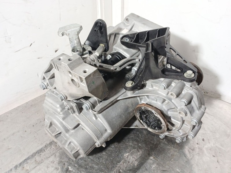 Recambio de caja cambios para volkswagen t-roc (a11, d11) 1.6 tdi referencia OEM IAM TKK  
