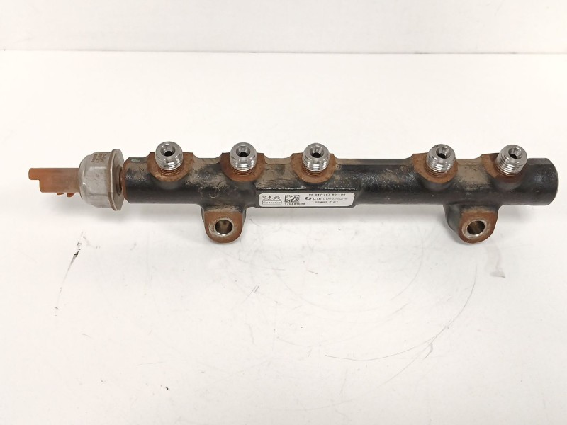 Recambio de rampa inyectora para peugeot partner tepee 1.6 hdi / bluehdi 75 referencia OEM IAM   