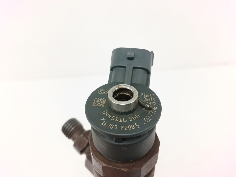 Recambio de inyector para peugeot partner tepee 1.6 hdi / bluehdi 75 referencia OEM IAM 0445110566  