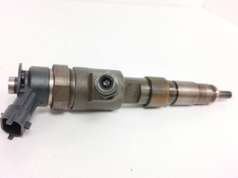 Recambio de inyector para peugeot partner tepee 1.6 hdi / bluehdi 75 referencia OEM IAM 04455110566  