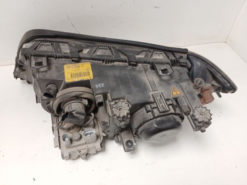 Recambio de faro derecho para bmw 3 (e46) 320 d referencia OEM IAM 0301177272 307329074 