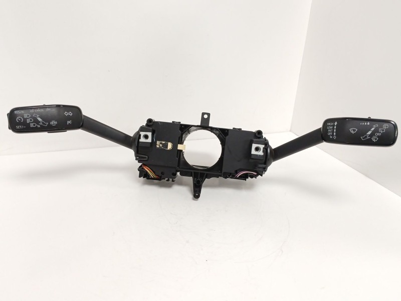 Recambio de mando limpia para seat arona (kj7, kjp) 1.0 tsi referencia OEM IAM 2Q1953507AE  