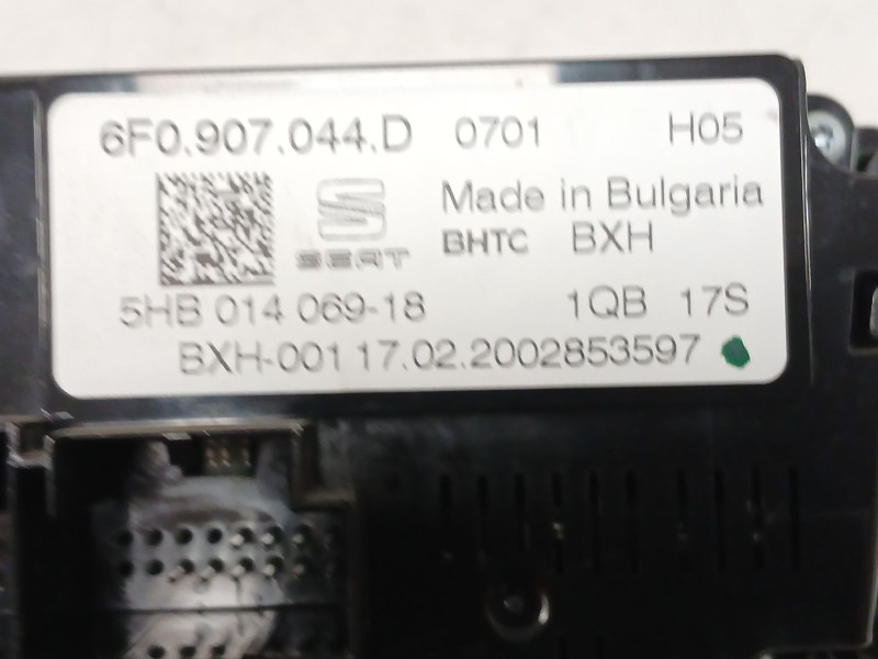 Recambio de mando climatizador para seat arona (kj7, kjp) 1.0 tsi referencia OEM IAM 6F0907044D 5HB01406918 