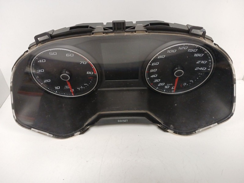Recambio de cuadro instrumentos para seat arona (kj7, kjp) 1.0 tsi referencia OEM IAM A3C01070300  