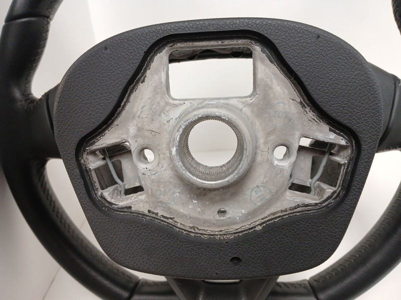 Recambio de volante para seat arona (kj7, kjp) 1.0 tsi referencia OEM IAM   