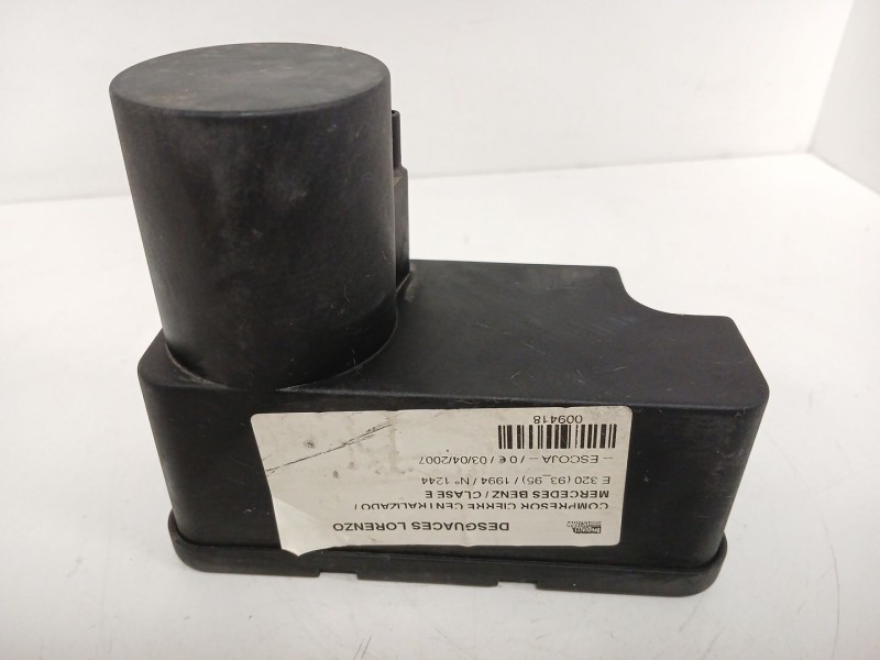 Recambio de centralita cierre para mercedes-benz clase e (w124) berlina 3.2 24v cat referencia OEM IAM 0008000248  0132006300