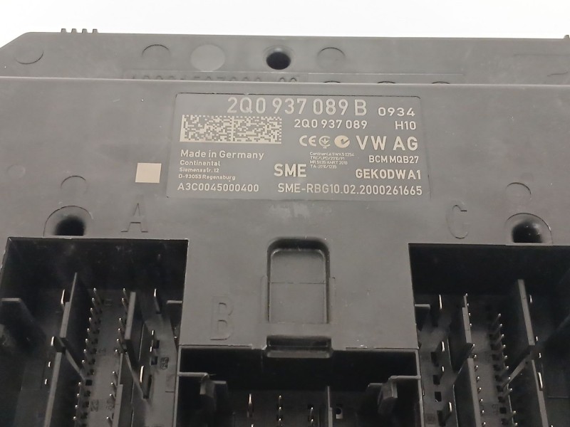 Recambio de modulo electronico para seat arona (kj7, kjp) 1.0 tsi referencia OEM IAM 2Q0937089B A3C0045000400 
