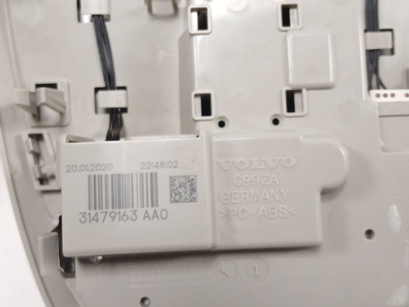 Recambio de luz interior para volvo xc40 (536) d4 awd referencia OEM IAM 31479163AA0  