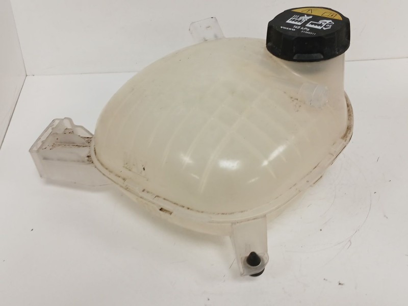 Recambio de deposito expansion para volvo xc40 (536) d4 awd referencia OEM IAM 31439768  