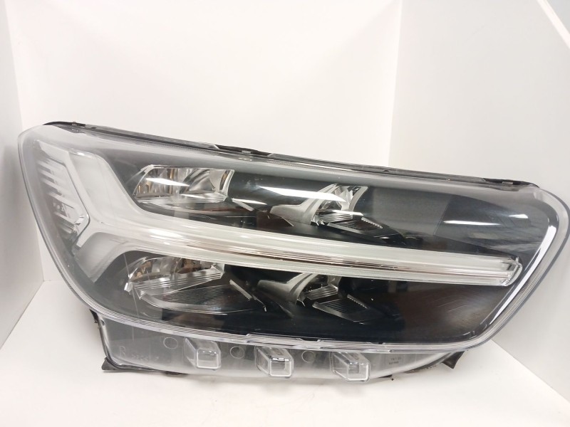 Recambio de faro derecho para volvo xc40 (536) d4 awd referencia OEM IAM 32293923  