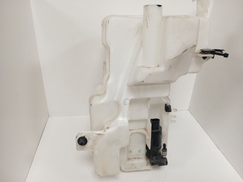 Recambio de deposito limpia para volvo xc40 (536) d4 awd referencia OEM IAM 32274693 32274694 