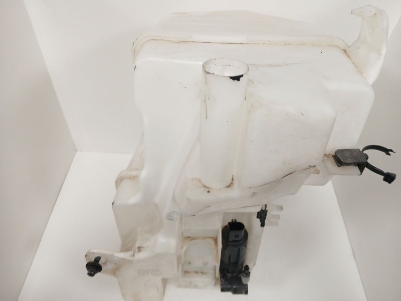 Recambio de deposito limpia para volvo xc40 (536) d4 awd referencia OEM IAM 32274693 32274694 