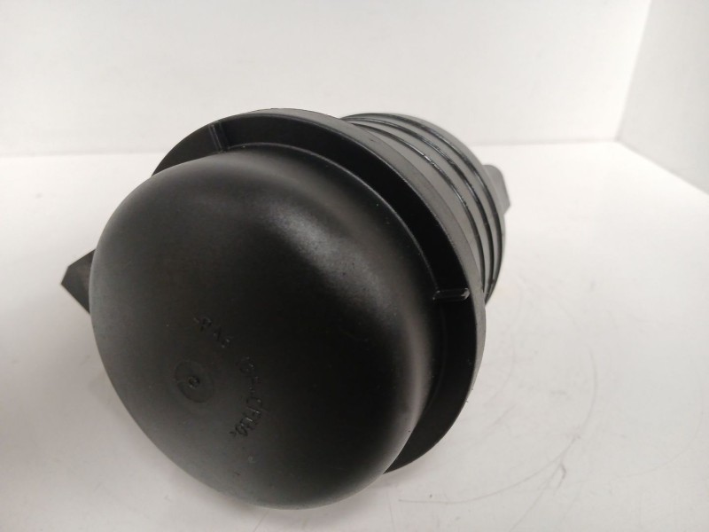 Recambio de filtro gasoil para volvo xc40 (536) d4 awd referencia OEM IAM 31679237  