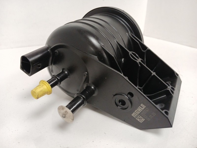 Recambio de filtro gasoil para volvo xc40 (536) d4 awd referencia OEM IAM 31679237  