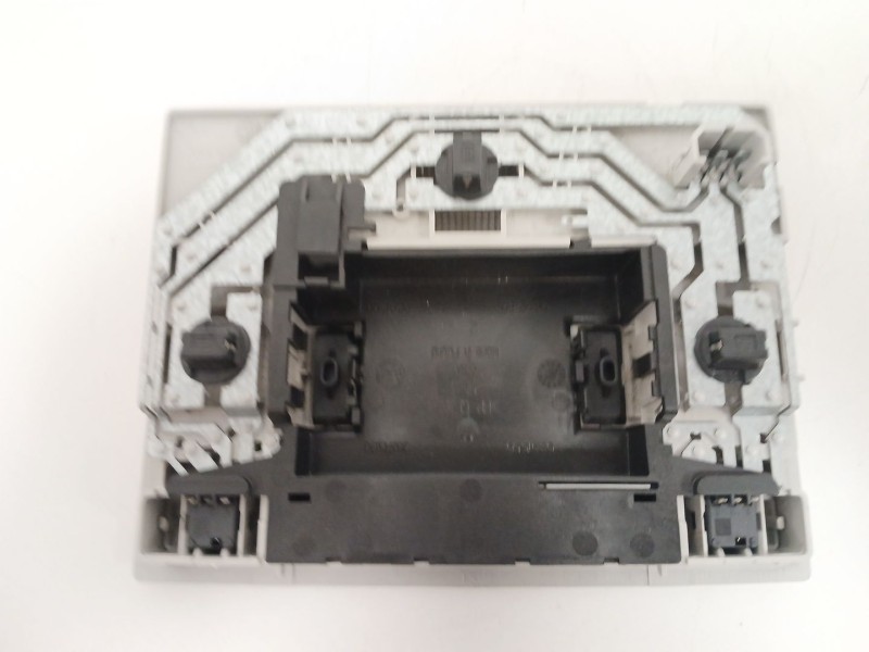 Recambio de luz interior para seat leon (1p1) 2.0 tdi referencia OEM IAM   