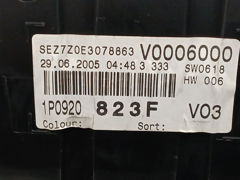 Recambio de cuadro instrumentos para seat leon (1p1) 2.0 tdi referencia OEM IAM 1P0920823F  