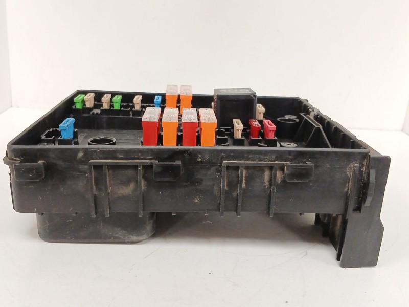 Recambio de caja reles / fusibles para seat leon (1p1) 2.0 tdi referencia OEM IAM 1K0937125  