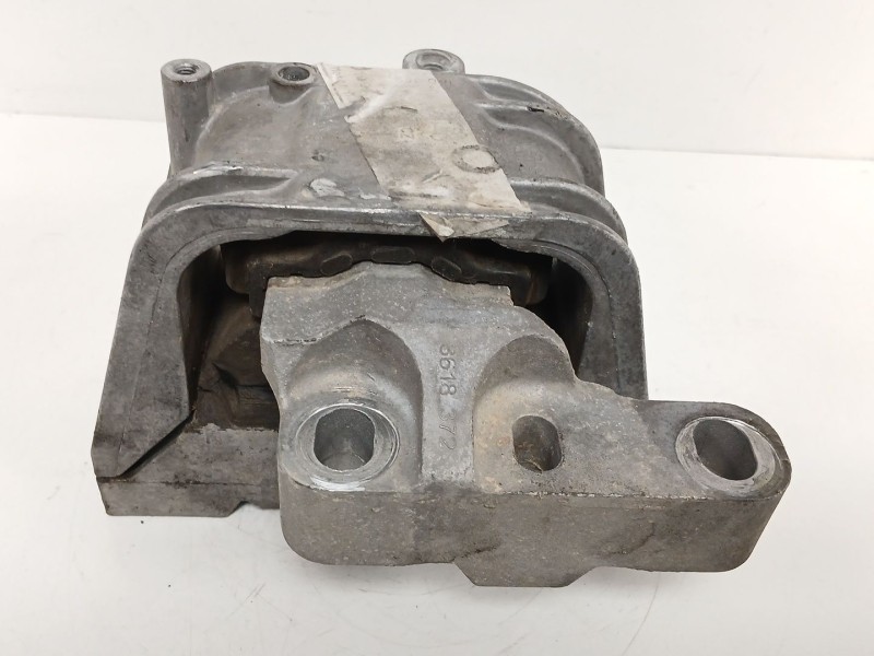 Recambio de soporte motor derecho para seat leon (1p1) 2.0 tdi referencia OEM IAM   