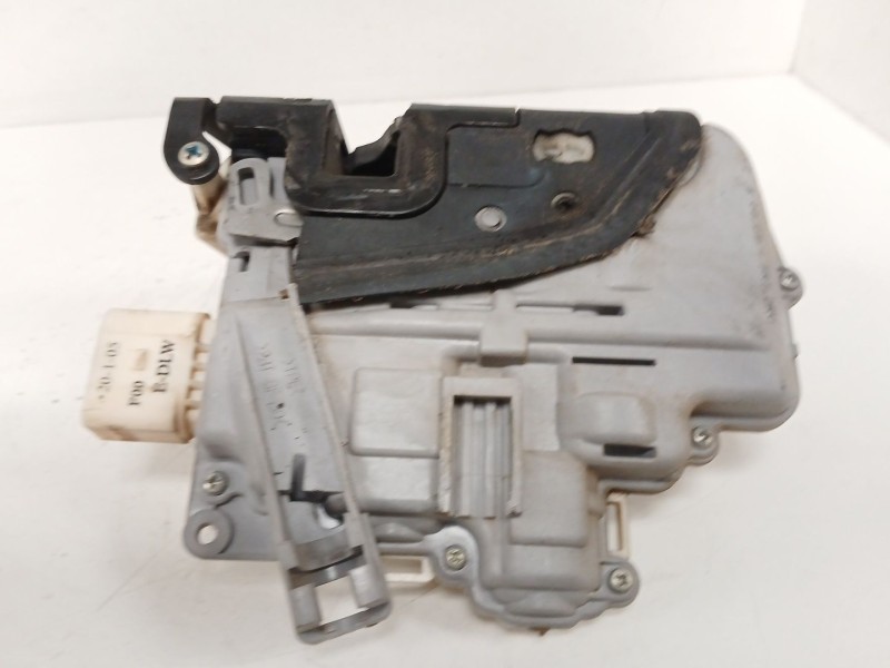 Recambio de cerradura puerta delantera izquierda para seat leon (1p1) 2.0 tdi referencia OEM IAM 1P1837015  