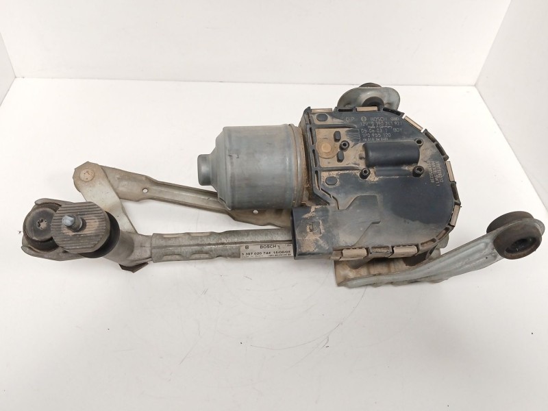 Recambio de motor limpia delantero para seat leon (1p1) 2.0 tdi referencia OEM IAM 1P0955120 0390241921 