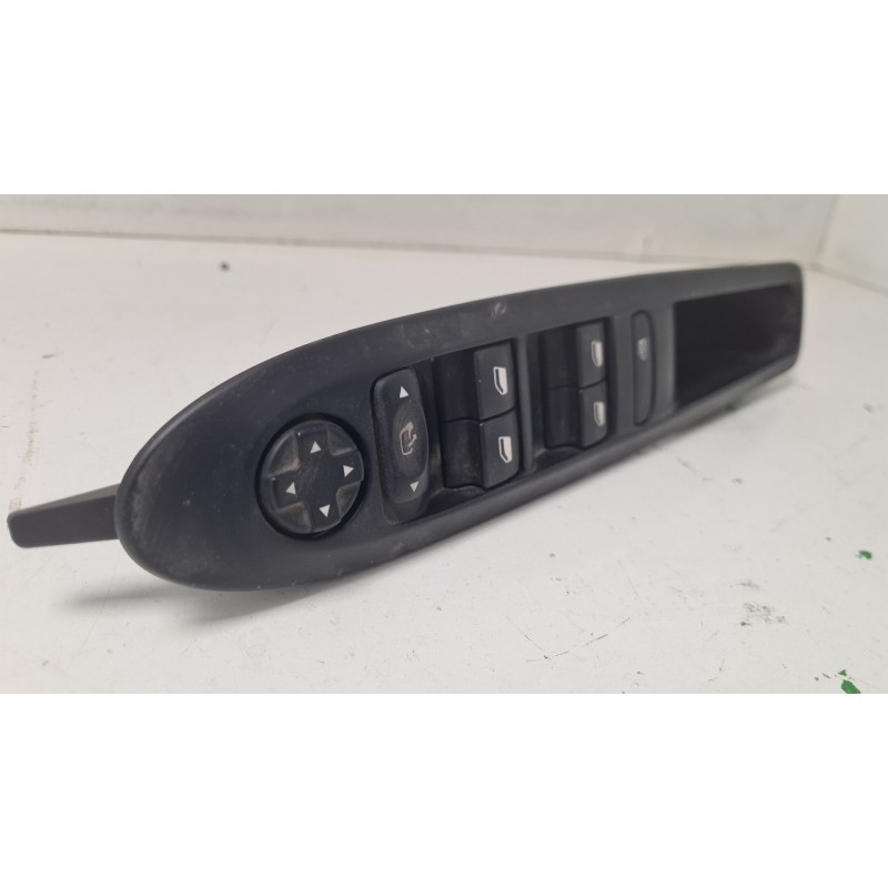 Recambio de mando elevalunas delantero izquierdo para citroën c4 ii (nc_) 1.6 bluehdi 115 referencia OEM IAM   