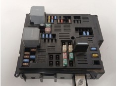 Recambio de caja reles / fusibles para volvo s90 ii (234) d4 referencia OEM IAM 31473772  