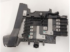 Recambio de caja reles / fusibles para volvo s90 ii (234) d4 referencia OEM IAM    2