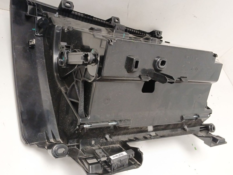 Recambio de guantera para volvo s90 ii (234) d4 referencia OEM IAM 31688713  