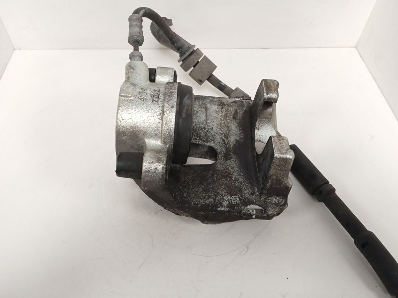 Recambio de pinza freno delantera derecha para volvo s90 ii (234) d4 referencia OEM IAM 31381552  