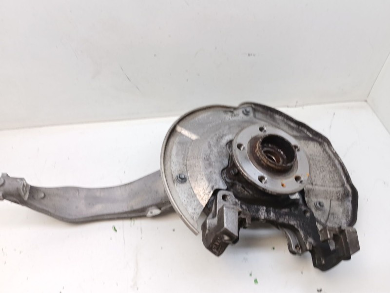 Recambio de mangueta delantera izquierda para volvo s90 ii (234) d4 referencia OEM IAM 31682225 31362687 LH3KN065