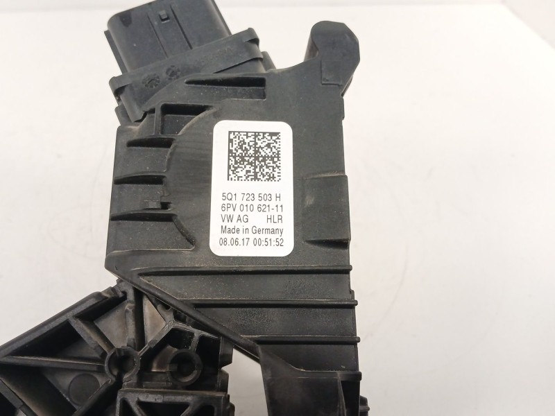 Recambio de pedal acelerador para volkswagen golf vii (5g1, bq1, be1, be2) 1.0 tsi referencia OEM IAM 5Q1723503H  