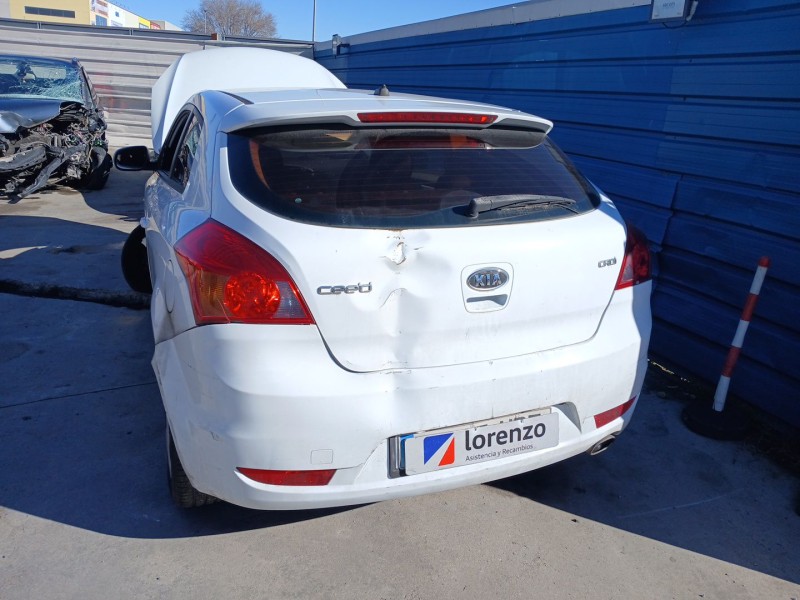 kia cee´d hatchback (ed) del año 2011