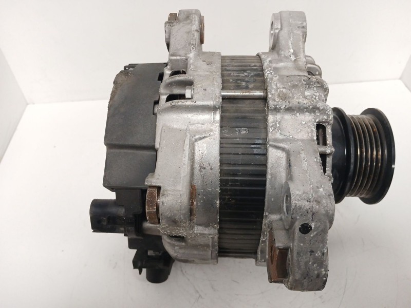 Recambio de alternador para volvo s90 ii (234) d4 referencia OEM IAM 30659580  