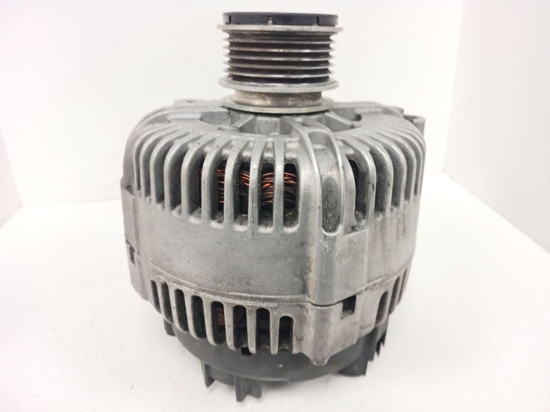Recambio de alternador para volkswagen passat b6 (3c2) 2.0 tdi referencia OEM IAM 021903026L TG17C019 