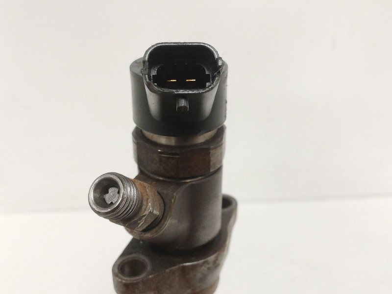 Recambio de inyector para peugeot 307 break (3e) 1.6 hdi 110 referencia OEM IAM 0445110188  