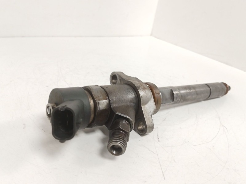 Recambio de inyector para peugeot 307 break (3e) 1.6 hdi 110 referencia OEM IAM 0445110188  
