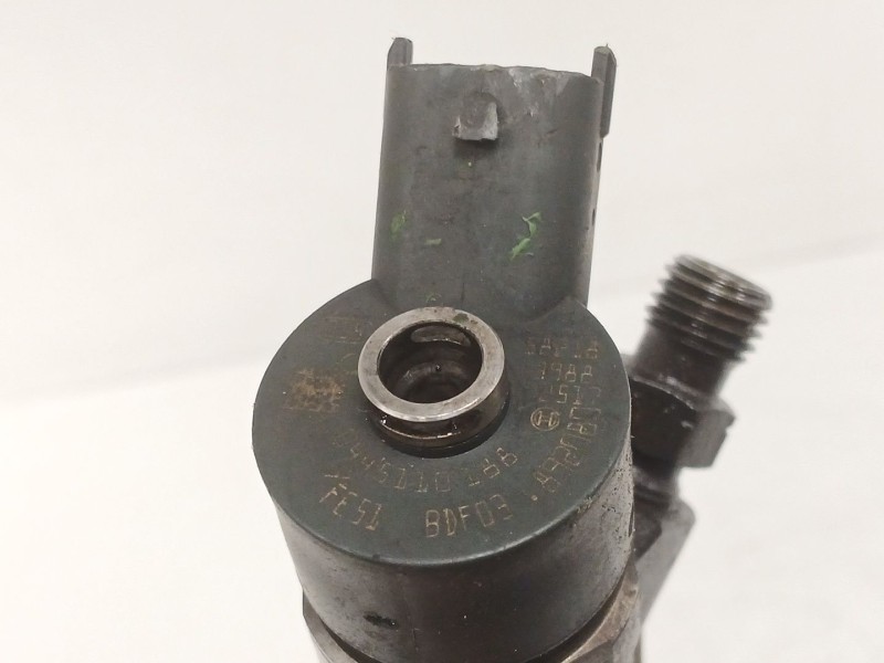 Recambio de inyector para peugeot 307 break (3e) 1.6 hdi 110 referencia OEM IAM 0445110188  