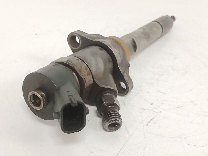 Recambio de inyector para peugeot 307 break (3e) 1.6 hdi 110 referencia OEM IAM 0445110188  