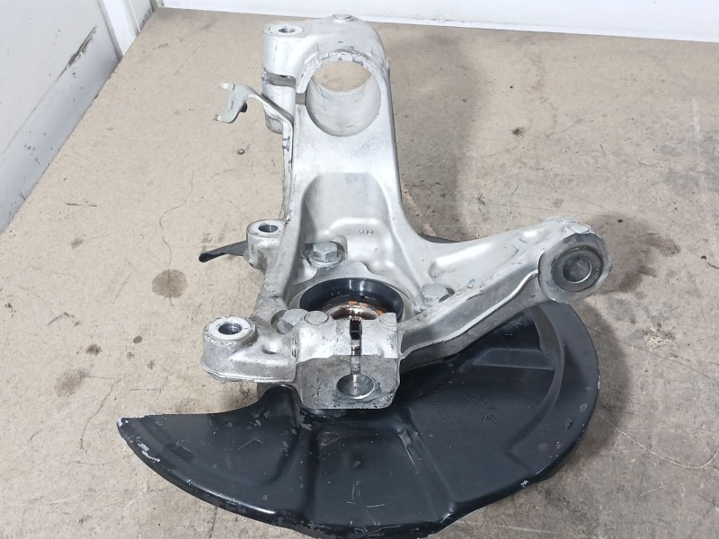 Recambio de mangueta delantera derecha para volvo xc40 (536) d4 awd referencia OEM IAM 32221857  
