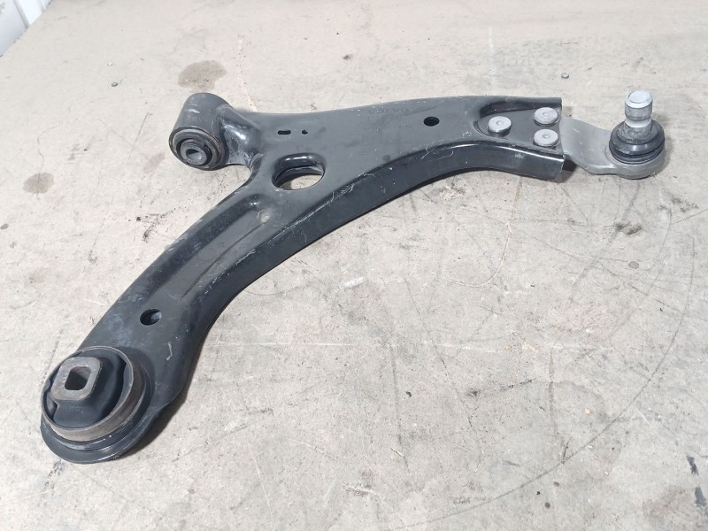 Recambio de brazo suspension inferior delantero derecho para volvo xc40 (536) d4 awd referencia OEM IAM 32221282  