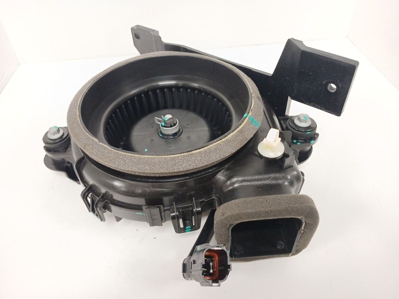 Recambio de motor calefaccion para mg mg3 hybrid+ 1.5 referencia OEM IAM 11798574  