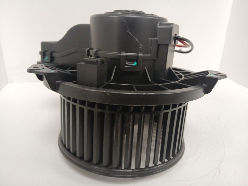 Recambio de motor calefaccion para mg mg3 hybrid+ 1.5 referencia OEM IAM 11792641  