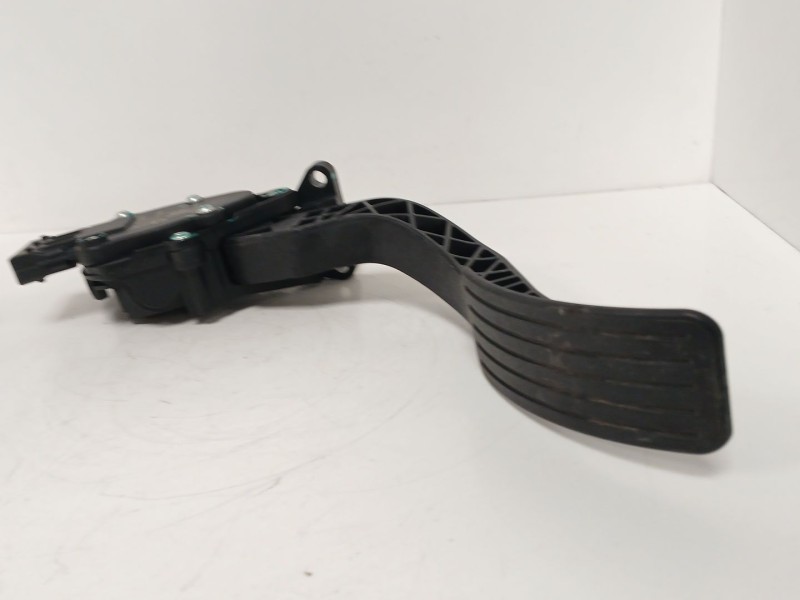 Recambio de pedal acelerador para mg mg3 hybrid+ 1.5 referencia OEM IAM 11491548  