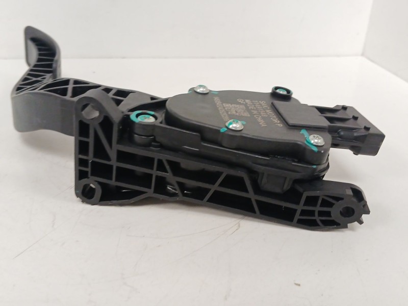 Recambio de pedal acelerador para mg mg3 hybrid+ 1.5 referencia OEM IAM 11491548  