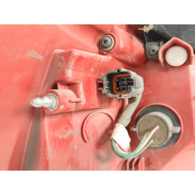 Recambio de piloto trasero derecho para kia sportage iii (sl) 1.7 crdi referencia OEM IAM   